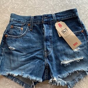 Women’s Levi’s jean Shorts